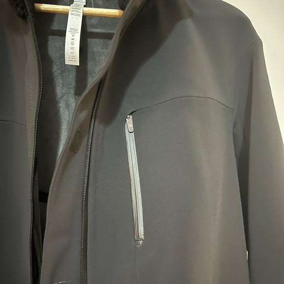 NWOT Lululemon Repelshel Maxi coat. Velcro closures added. - Picture 14 of 15